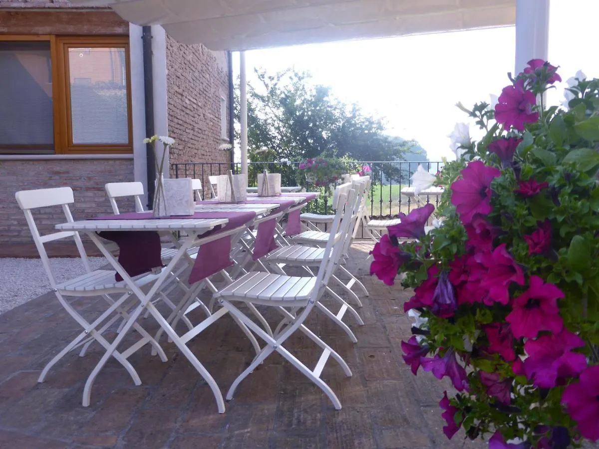 Bed & Breakfast Carpe Diem Solferino 0*,  Italië